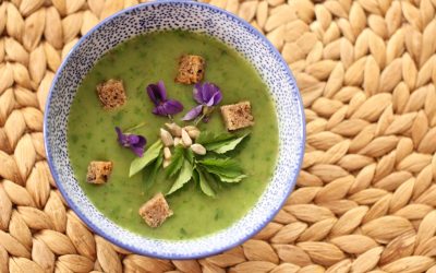 Variace zelených bylinkových polévek nejen na Zelený čtvrtek
